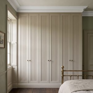 RIBBED PANELLED DOOR